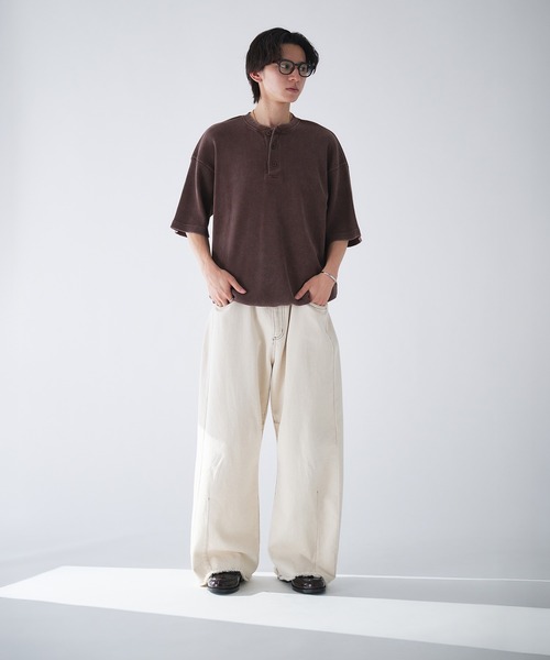 Adoon plain(アドーンプレーン)の「Henry Neck Snow-Washed Thermal T / ヘンリーネックスノー加工サーマルT(Tシャツ/カットソー・メンズ・ブラウン/ブラック/ネイビー・MEDIUM/LARGE)」の9枚目の写真
