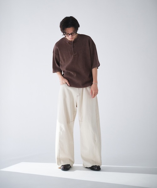 Adoon plain(アドーンプレーン)の「Henry Neck Snow-Washed Thermal T / ヘンリーネックスノー加工サーマルT(Tシャツ/カットソー・メンズ・ブラウン/ブラック/ネイビー・MEDIUM/LARGE)」の10枚目の写真
