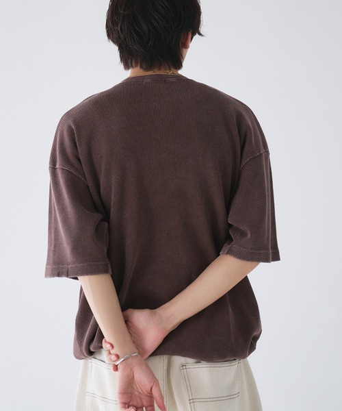 Adoon plain(アドーンプレーン)の「Henry Neck Snow-Washed Thermal T / ヘンリーネックスノー加工サーマルT(Tシャツ/カットソー・メンズ・ブラウン/ブラック/ネイビー・MEDIUM/LARGE)」の22枚目の写真