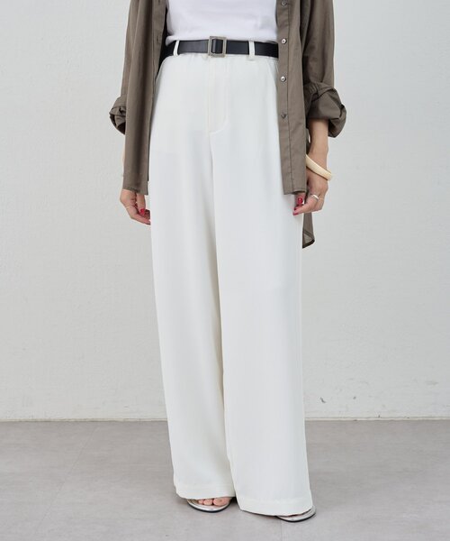 SHENERY（シーナリー）の「《みんなの欲しいが詰まった》サイドラインパンツ（その他パンツ・レディース・オフホワイト/ネイビー・40/38/36）」の17枚目の写真