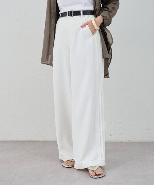 SHENERY（シーナリー）の「《みんなの欲しいが詰まった》サイドラインパンツ（その他パンツ・レディース・オフホワイト/ネイビー・40/38/36）」の19枚目の写真