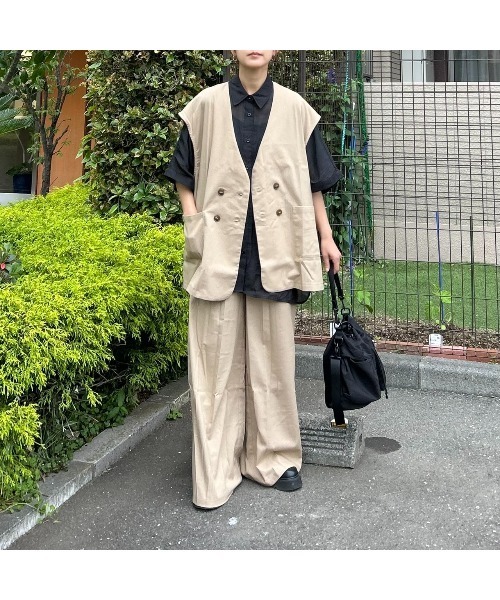 CORNERS by KR（コーナーズバイケーアール）の「【CORNERS by KR】リネンライクオーバーサイズベスト【セットアップ可能】（ベスト・レディース・ブラウン/ベージュ/ブラック・M）」の6枚目の写真
