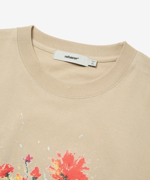 rehacer(レアセル)の「rehacer : Burst Flower Relax Fit T-shirt / バースト フラワー リラックス フィットTシャツ(Tシャツ/カットソー・メンズ・スミクロ/ベージュ/ピンク・SMALL/MEDIUM/LARGE/X-LARGE)」の6枚目の写真