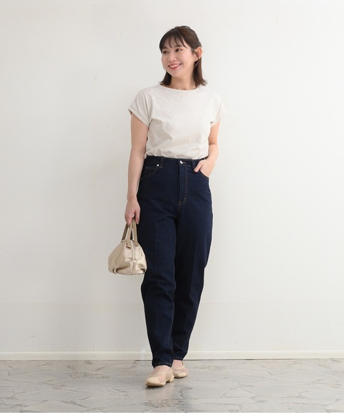 ZOZOMARKET(ゾゾマーケット)の「ZOZOMARKET by Aimeri-テーパードデニムパンツ(デニムパンツ・レディース・ネイビー・マルチサイズ)」の3枚目の写真