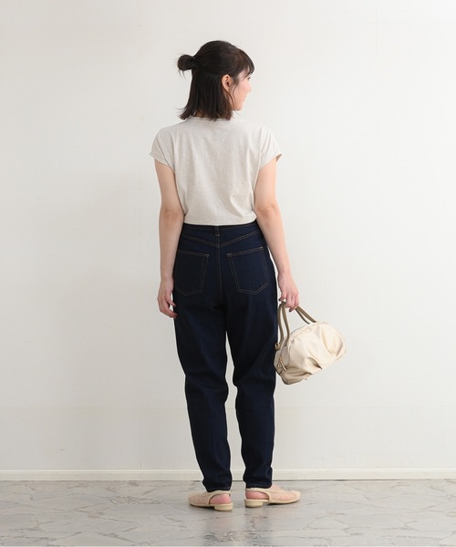 ZOZOMARKET(ゾゾマーケット)の「ZOZOMARKET by Aimeri-テーパードデニムパンツ(デニムパンツ・レディース・ネイビー・マルチサイズ)」の5枚目の写真