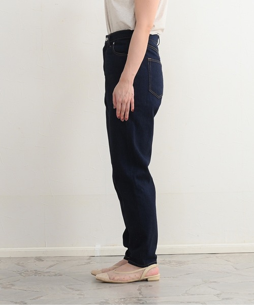 ZOZOMARKET(ゾゾマーケット)の「ZOZOMARKET by Aimeri-テーパードデニムパンツ(デニムパンツ・レディース・ネイビー・マルチサイズ)」の7枚目の写真