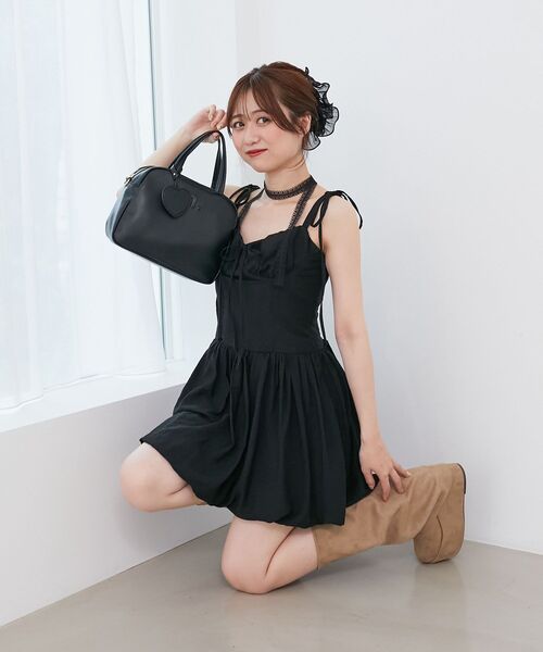 MAJESTIC LEGON（マジェスティックレゴン）の「レースチョーカーセット