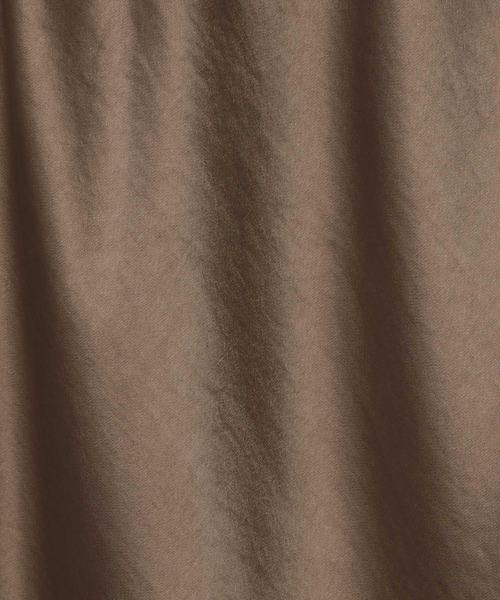 LEPSIM(レプシィム)の「ストレッチサテンスカート 497324(スカート・レディース・チャコールグレー/ブラック/ブラウン/アイボリー/カーキ・FREE/TALL)」の6枚目の写真