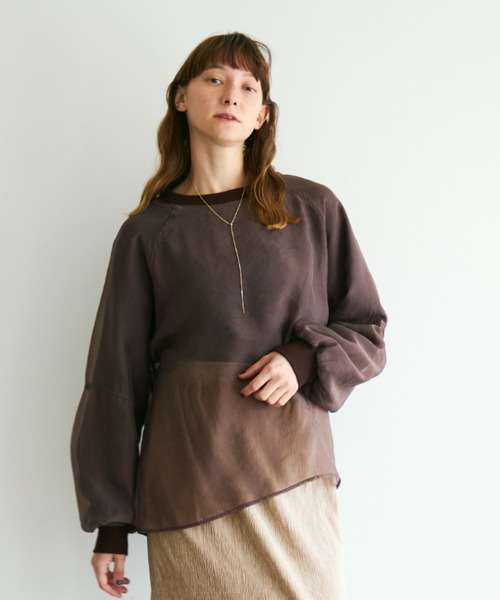 Shelly island（シェリーアイランド）の「オーガンジーレイヤードトレーナー（スウェット・レディース・ブラック/ブラウン/ホワイト/グレイッシュベージュ・FREE）」の5枚目の写真