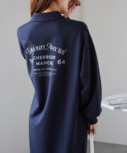 RANAN(ラナン)の「バックプリントポロ襟裏毛ワンピース(ワンピース・レディース・オートミール/ネイビー・M)」の8枚目の写真