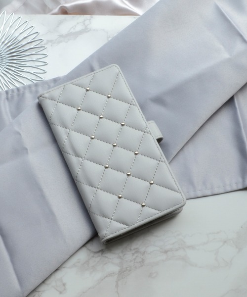 CECIL McBEE（セシルマクビー）の「マルチ手帳 セシルマクビー [マグネット式/キルティング] 手帳ケース 各機種対応（スマホケース/カバー・レディース・スモークピンク/モカ/グレー/ブラック/ベージュ・M/L）」の3枚目の写真