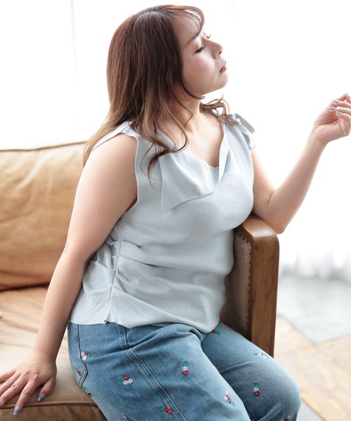 Ruwan yu(ルワンユー)の「肩リボンアシンメトリーニットトップス【大きいサイズ対応】(ニット/セーター・レディース・グレー・L/4L/3L/LL)」の14枚目の写真