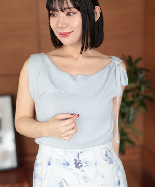Ruwan yu(ルワンユー)の「肩リボンアシンメトリーニットトップス【大きいサイズ対応】(ニット/セーター・レディース・グレー・L/4L/3L/LL)」の16枚目の写真