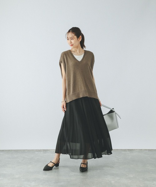 GLOBAL WORK（グローバルワーク）の「Vネックベスト・カップ付きタンクセット/499691（ベスト・レディース・アイボリー/ライトグレー/ブラウン・MEDIUM/LARGE）」の14枚目の写真