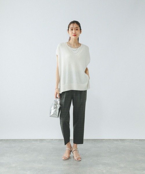 GLOBAL WORK（グローバルワーク）の「Vネックベスト・カップ付きタンクセット/499691（ベスト・レディース・アイボリー/ライトグレー/ブラウン・MEDIUM/LARGE）」の17枚目の写真