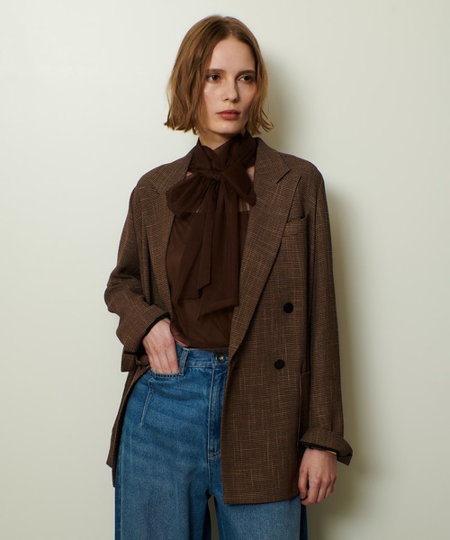 allureville（アルアバイル）の「トリッカーカラミダブルジャケット（テーラードジャケット・レディース・ブラウン/ブラック・1/2）」の2枚目の写真