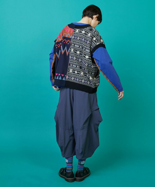 FRAPBOIS（フラボア）の「ノルディーネイティブ ベスト（ベスト・レディース・ブラック/ベージュ・1/2）」の10枚目の写真