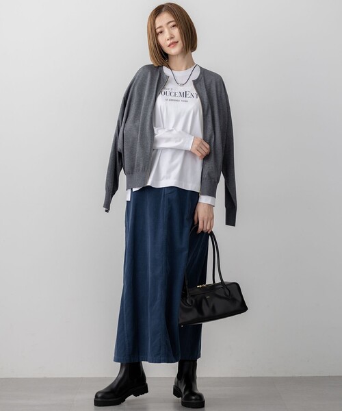 23区 L(ニジュウサンクオオキイサイズ)の「【洗える】ロゴプリント コットン Tシャツ(Tシャツ/カットソー・レディース・ホワイト系/ライトオレンジ系/グレー系・44/46)」の8枚目の写真