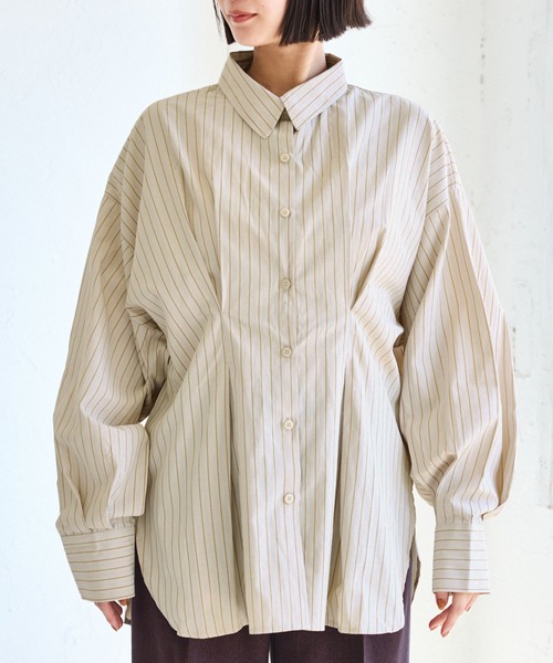 VIS（ビス）の「【WEB/一部店舗限定】ウエストタックオーバーサイズシャツ（シャツ/ブラウス・レディース・ベージュ系その他/サックスブルー/オフホワイト・FREE）」の17枚目の写真