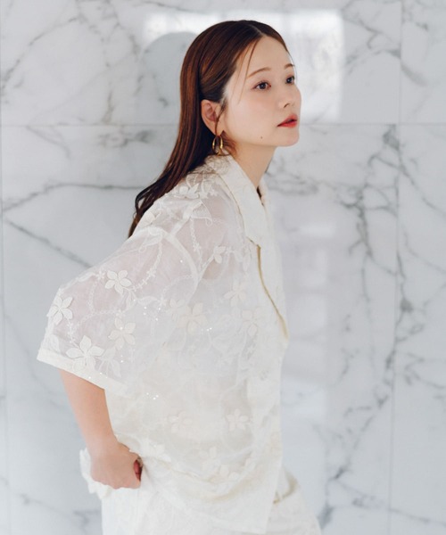 URBAN RESEARCH Sonny Label（アーバンリサーチサニーレーベル）の「NaokoTakayamaスパンコールシャツジャケット（その他アウター・レディース・オフホワイト・FREE）」の22枚目の写真