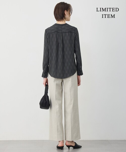 ICB(アイシービー)の「BackSatinAmunzen キーネックブラウス(シャツ/ブラウス・レディース・ブラック系5/ブラック系3/サックスブルー系/ライトイエロー系5/ローズ系/アイボリー系/ベージュ系その他/ネイビー/ブラック系その他/スモーキーグリーン系・X-LARGE/LARGE)」の14枚目の写真