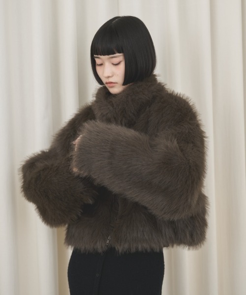 AIC. ボリュームファースタンドショートブルゾン ボリュームファースタンドショートブルゾン（ブルゾン）｜AIC