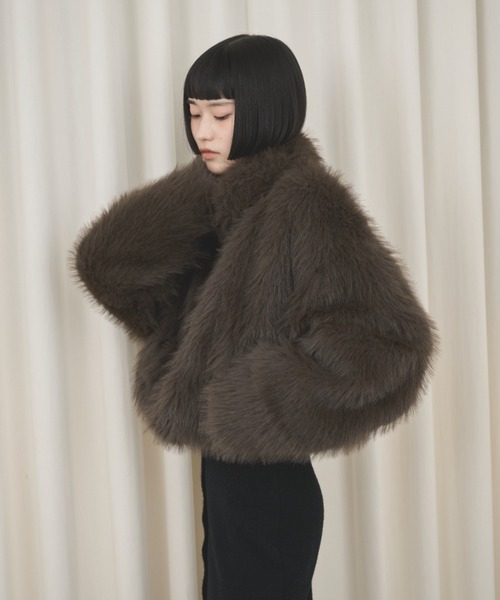 AIC. ボリュームファースタンドショートブルゾン ボリュームファースタンドショートブルゾン（ブルゾン）｜AIC