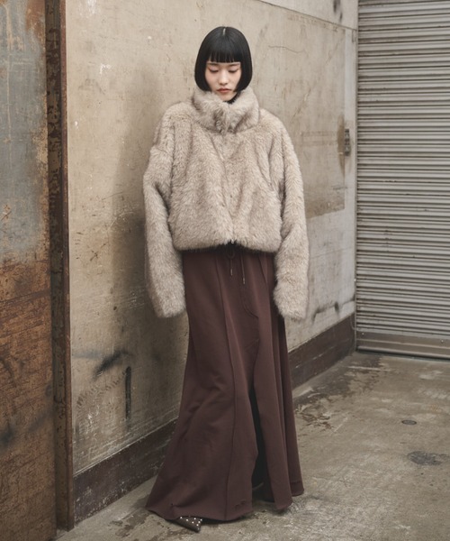 ボリュームファースタンドショートブルゾン（ブルゾン）｜AIC