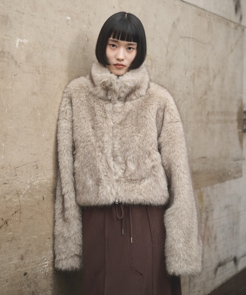 AIC. ボリュームファースタンドショートブルゾン ボリュームファースタンドショートブルゾン（ブルゾン）｜AIC