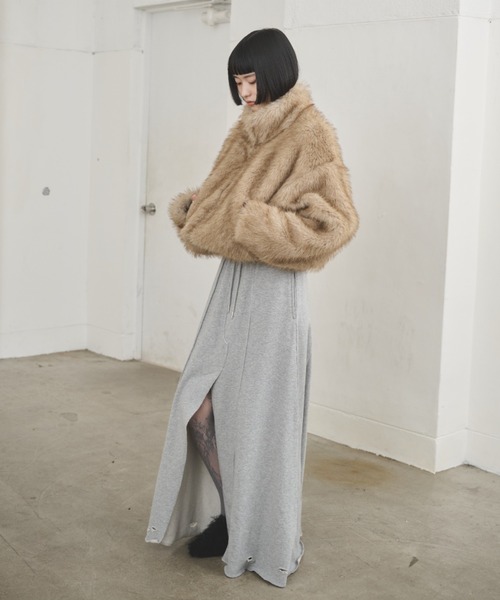 ボリュームファースタンドショートブルゾン（ブルゾン）｜AIC