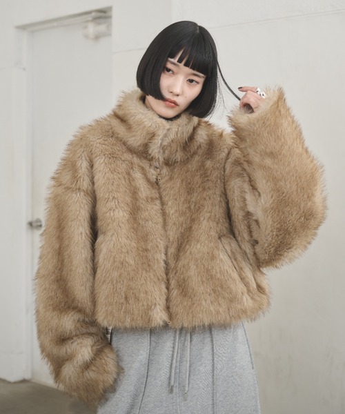 AIC. ボリュームファースタンドショートブルゾン ボリュームファースタンドショートブルゾン（ブルゾン）｜AIC