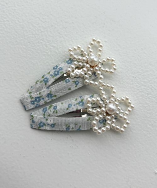 kutir（クティール）の「kutirlune／【2SET】花柄×パールヘアピン（ヘアピン・レディース・ブルー/パープル/ピンク・FREE）」の2枚目の写真