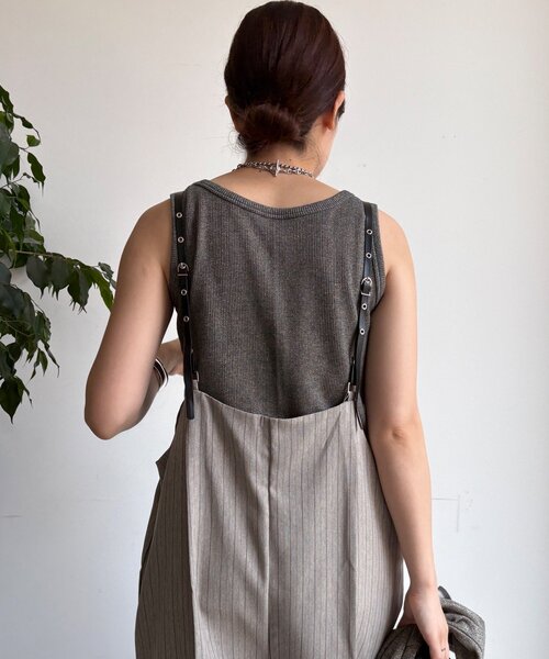 DouDou(ドゥドゥ)の「【WEB限定】ヘリンボーンサスペンダー付パンツ(その他パンツ・レディース・グレイッシュベージュ/ブラック・FREE)」の21枚目の写真