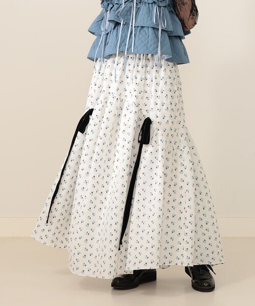 CAROLINA GLASER（カロリナ グレイサー）の「フラワー サイドリボン スカート（スカート・レディース・ホワイト/ブラック・MEDIUM/SMALL）」の10枚目の写真