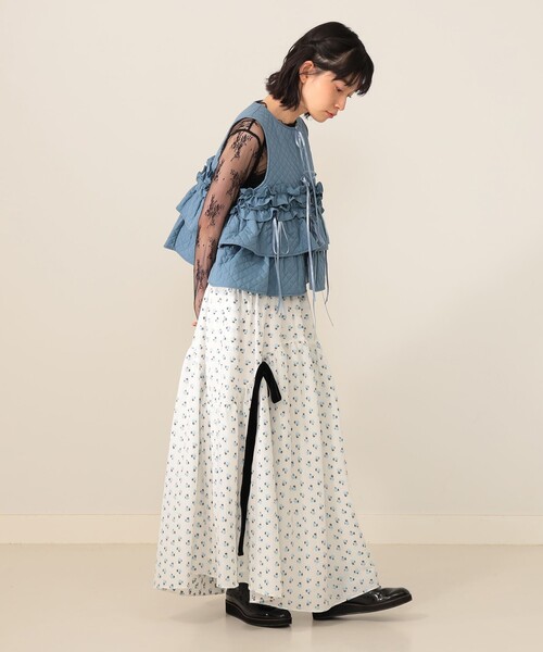 CAROLINA GLASER（カロリナ グレイサー）の「フラワー サイドリボン スカート（スカート・レディース・ホワイト/ブラック・MEDIUM/SMALL）」の8枚目の写真