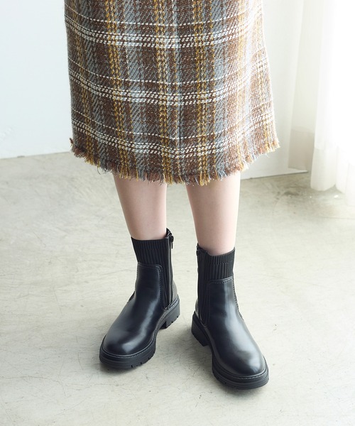 coca(ANDEX shoes product)(コカ)の「サイドゴアリブニットブーツ(ブーツ・レディース・ブラック・SMALL/MEDIUM/LARGE)」の2枚目の写真