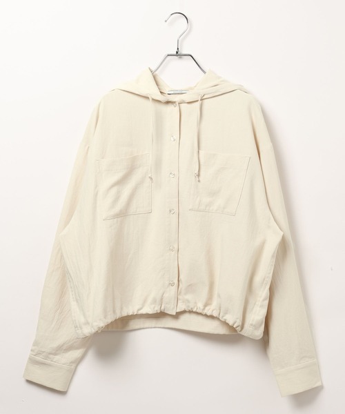 BAYFLOW（ベイフロー）の「[夏から秋口の羽織りに]シャツパーカー（シャツ/ブラウス・レディース・オフホワイト/チャコール/テラコッタ・FREE）」の7枚目の写真