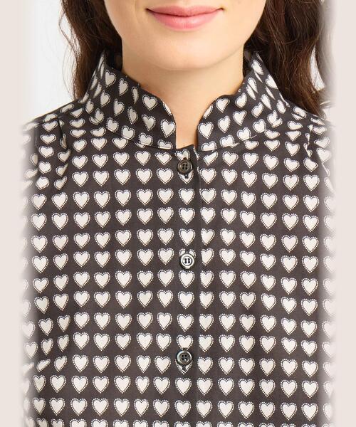 agnes b.（アニエスベー）の「ハートプリント コットン 半袖 ブラウス ”Ginette”（シャツ/ブラウス・レディース・ブラック・38/36）」の5枚目の写真
