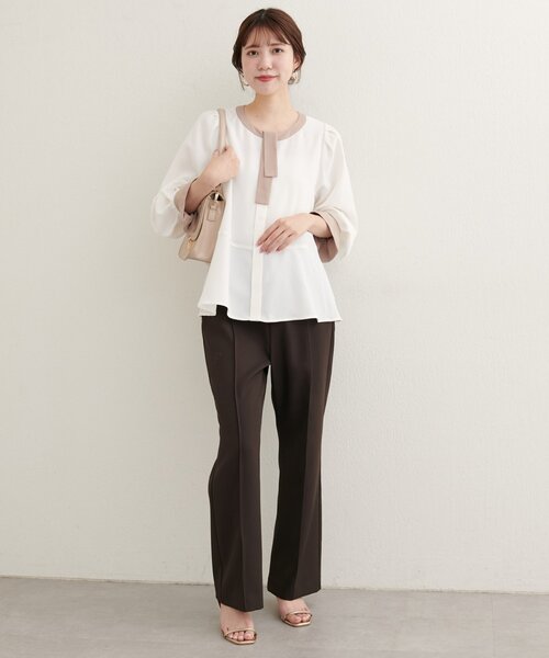 natural couture(ナチュラルクチュール)の「配色ボウタイペプラムブラウス(シャツ/ブラウス・レディース・ネイビー/ブラウン/ホワイト系その他/ベージュ系その他/グレー・FREE)」の8枚目の写真
