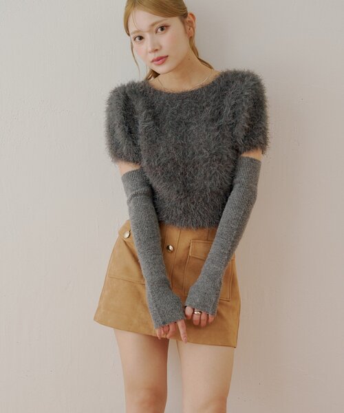 Chico（チコ）の「リブアームウォーマー付シャギー半袖ニット（ニット/セーター・レディース・アイボリー/ベージュ/チャコールグレー/ピンク/ブラウン・FREE）」の9枚目の写真