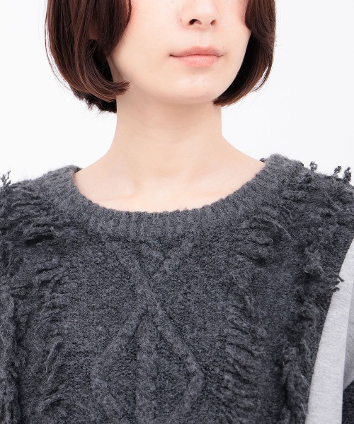 チチカカ（チチカカ）の「ケーブルフリンジコンビプルオーバー（ニット/セーター・レディース・オレンジ/ベージュ/チャコールグレー・FREE）」の12枚目の写真