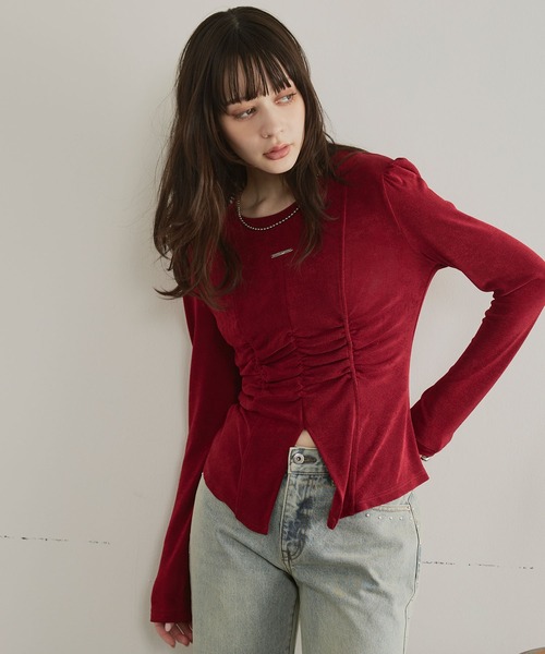 ELLEgirl（エルガール）の「フロントスリットシャーリングデザイントップス【ELLEgirl/エルガール】（Tシャツ/カットソー・レディース・ブラウン/レッド・FREE）」の3枚目の写真