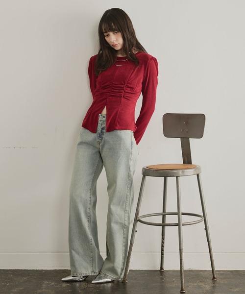 ELLEgirl（エルガール）の「フロントスリットシャーリングデザイントップス【ELLEgirl/エルガール】（Tシャツ/カットソー・レディース・ブラウン/レッド・FREE）」の12枚目の写真