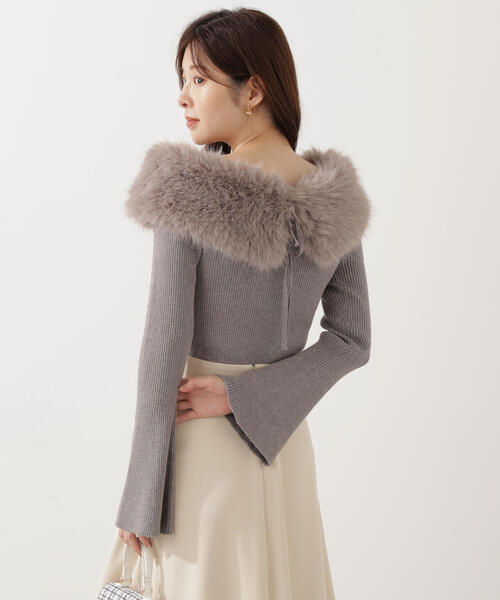 PROPORTION BODY DRESSING(プロポーションボディドレッシング)の「フェイクファー付きオフショルニット / 1215270010(ニット/セーター・レディース・グレー/オフホワイト/ブラウン系その他・FREE)」の8枚目の写真
