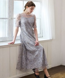 AIMER（エメ）の「ビオラフラワーモチーフスパンコール刺繍袖付きパーティードレス　結婚式　お呼ばれ　ドレス　20代 30代 40代（ドレス）」