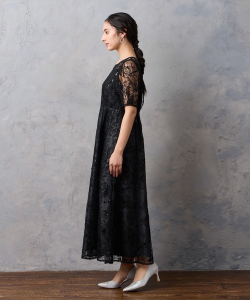 ビオラフラワーモチーフスパンコール刺繍袖付きパーティードレス 結婚