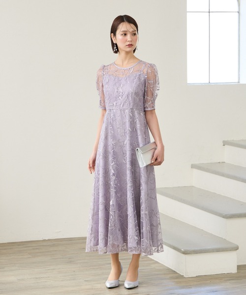 AIMER（エメ）の「ビオラフラワーモチーフスパンコール刺繍袖付き