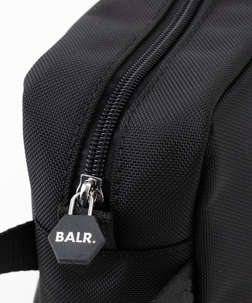 BALR.(ボーラー)の「B-Series Toilet Bag(ハンドバッグ・メンズ・ブラック×ホワイト・ONE SIZE)」の4枚目の写真