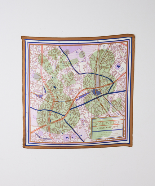 manipuri（マニプリ）の「【manipuri/マニプリ】コラージュサムウエア88　シルクスカーフ（ストール/ショール・レディース・ライム/イエロー/ブルー・フリー）」の8枚目の写真