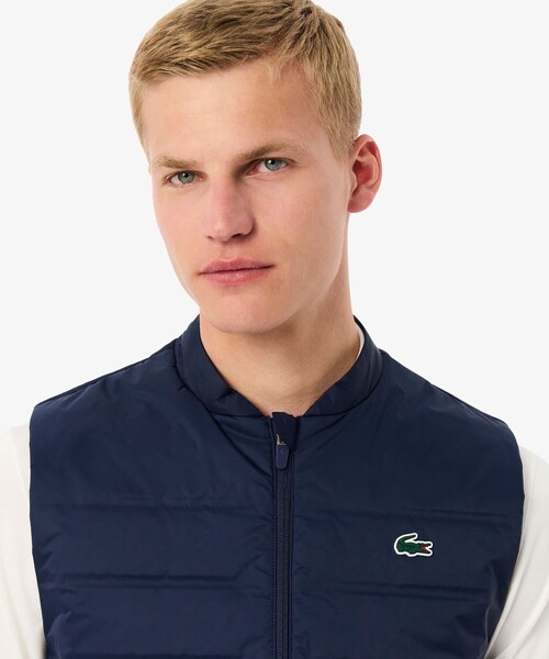 LACOSTE(ラコステ)の「キルティング切り替え中綿ベスト(ダウンベスト・メンズ・ネイビー・48/50/52)」の9枚目の写真
